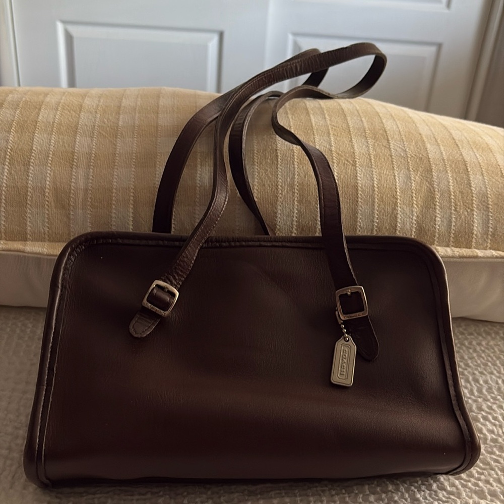 Vintage 9051 coach bag